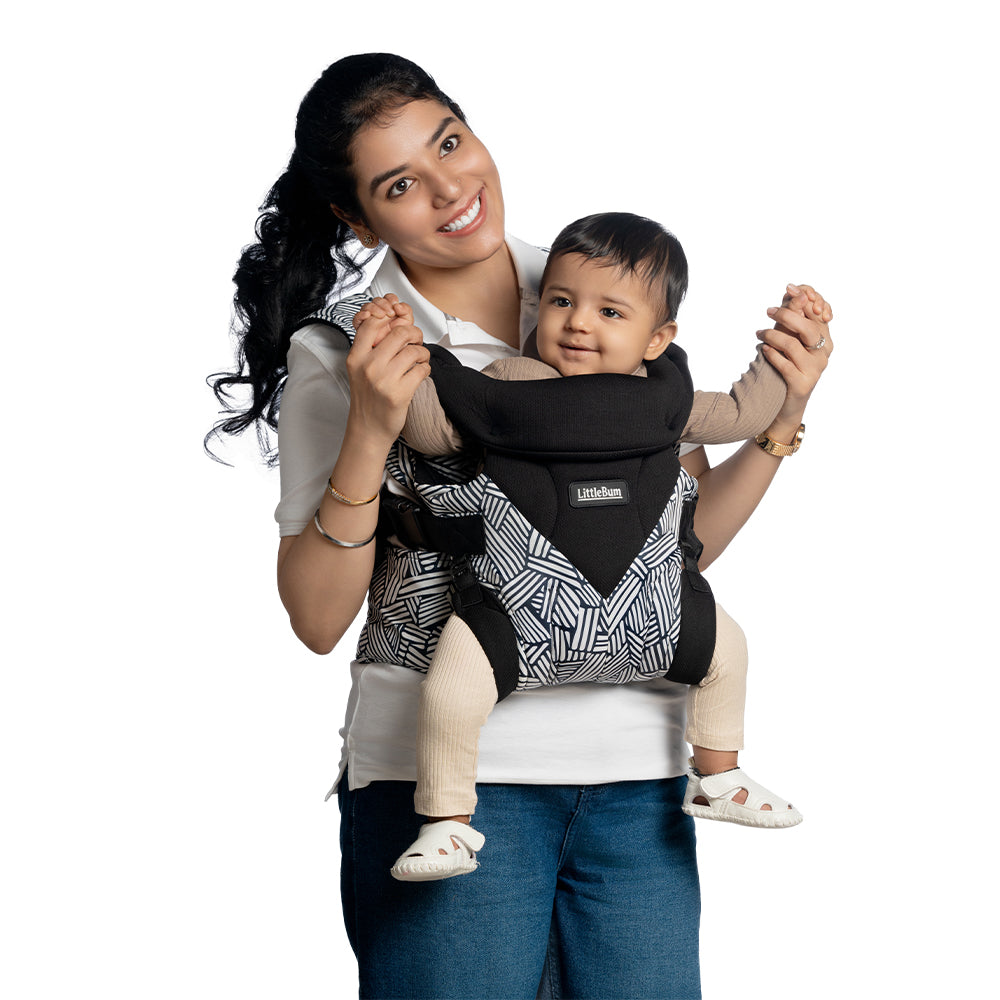 Front and back carry shoulder baby carrier LittleBum